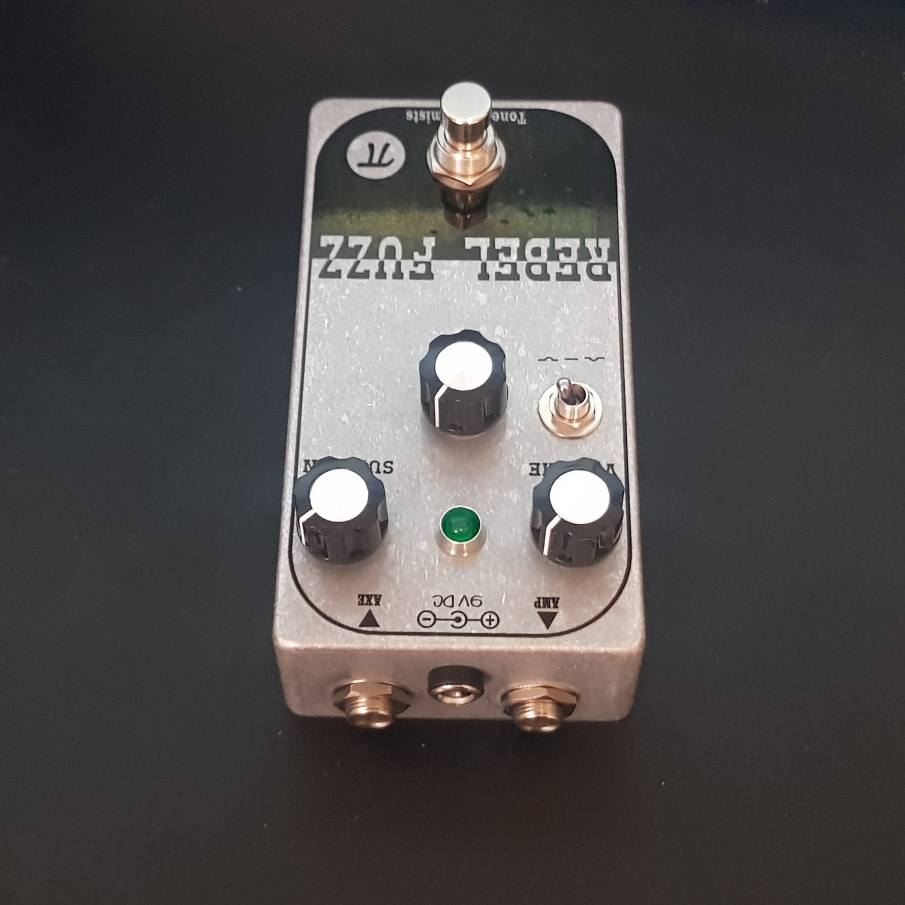 REBEL FUZZ - Image 3